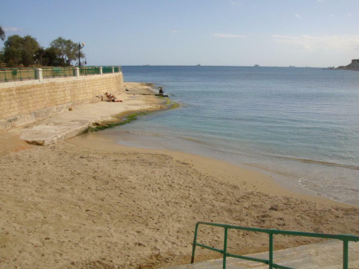 Sea Front Apartment Marsaskala Exterior foto